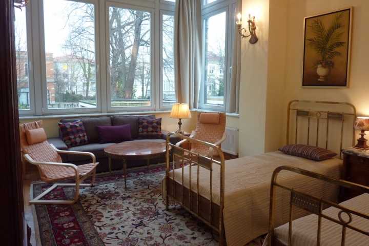 Wohn/Schlafzimmer Foto 7